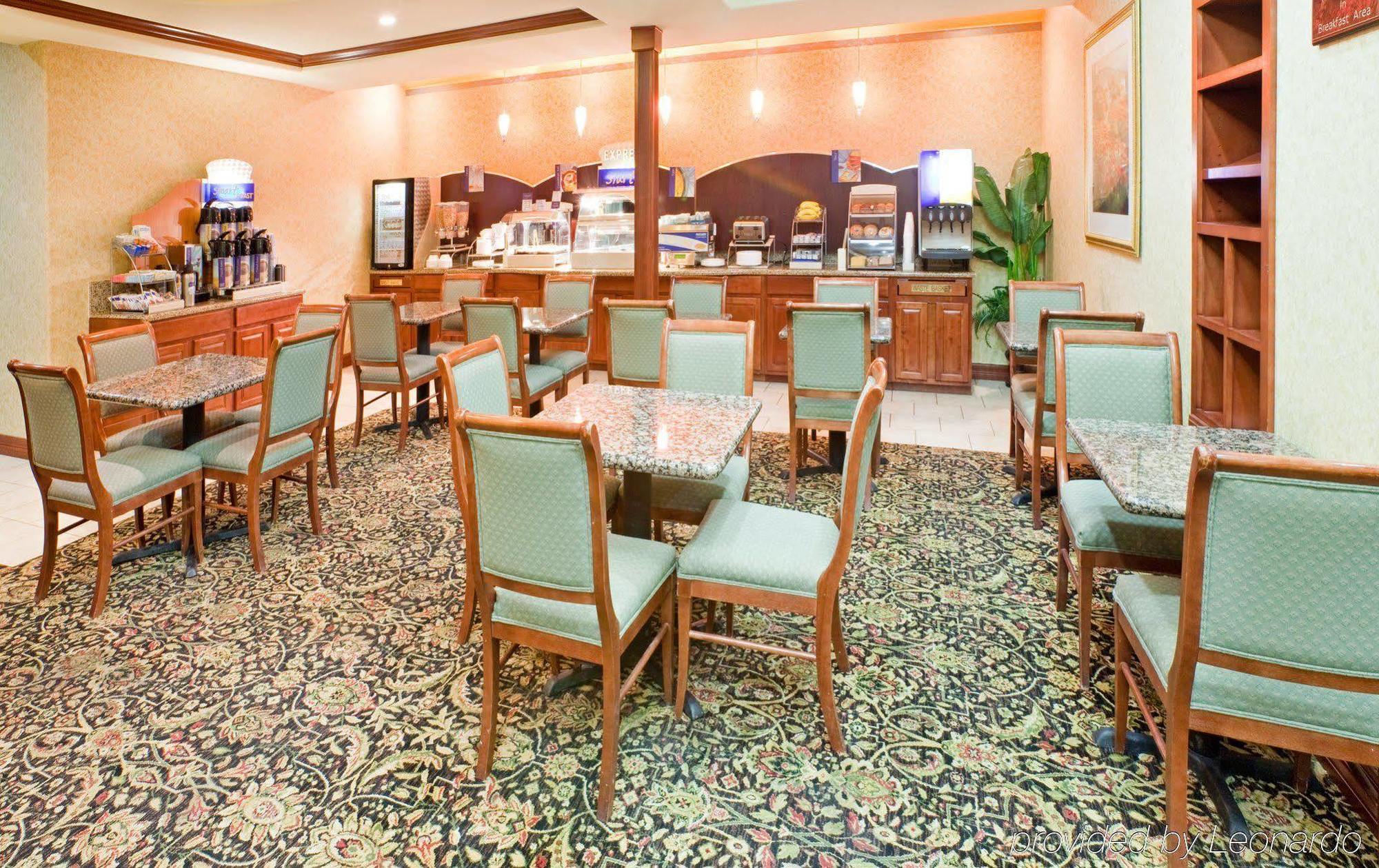 Holiday Inn Express & Suites Fort Worth - Fossil Creek By Ihg Restaurang bild